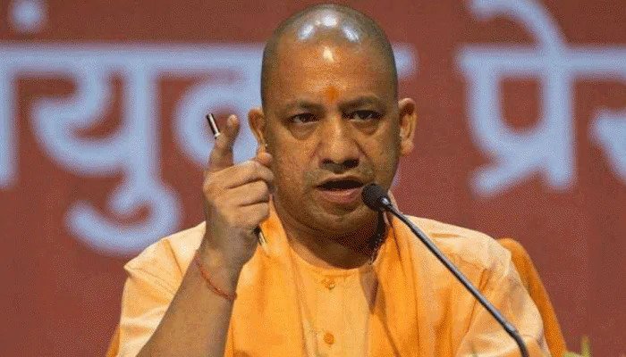 Yogi government: योगी सरकार के इस फैसले से 16 लाख कर्मचारियों को लगा झटका