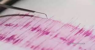 Gujarat : 24 घंटे में लगातार 18 और दुनिया में 168 बार आये भूकंप के झटकों से दहशत का माहौल…